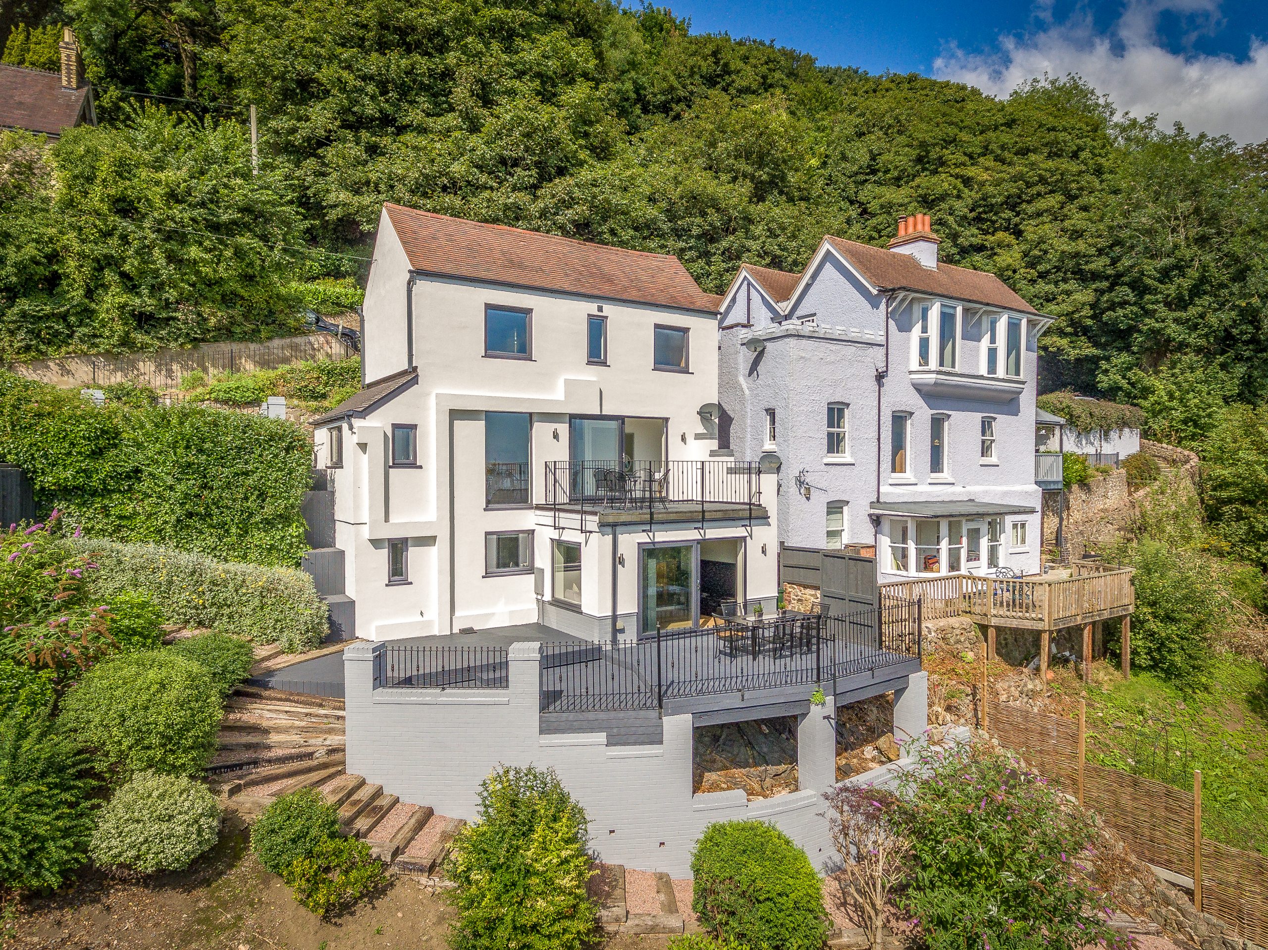 12b-stirling-way-moreton-